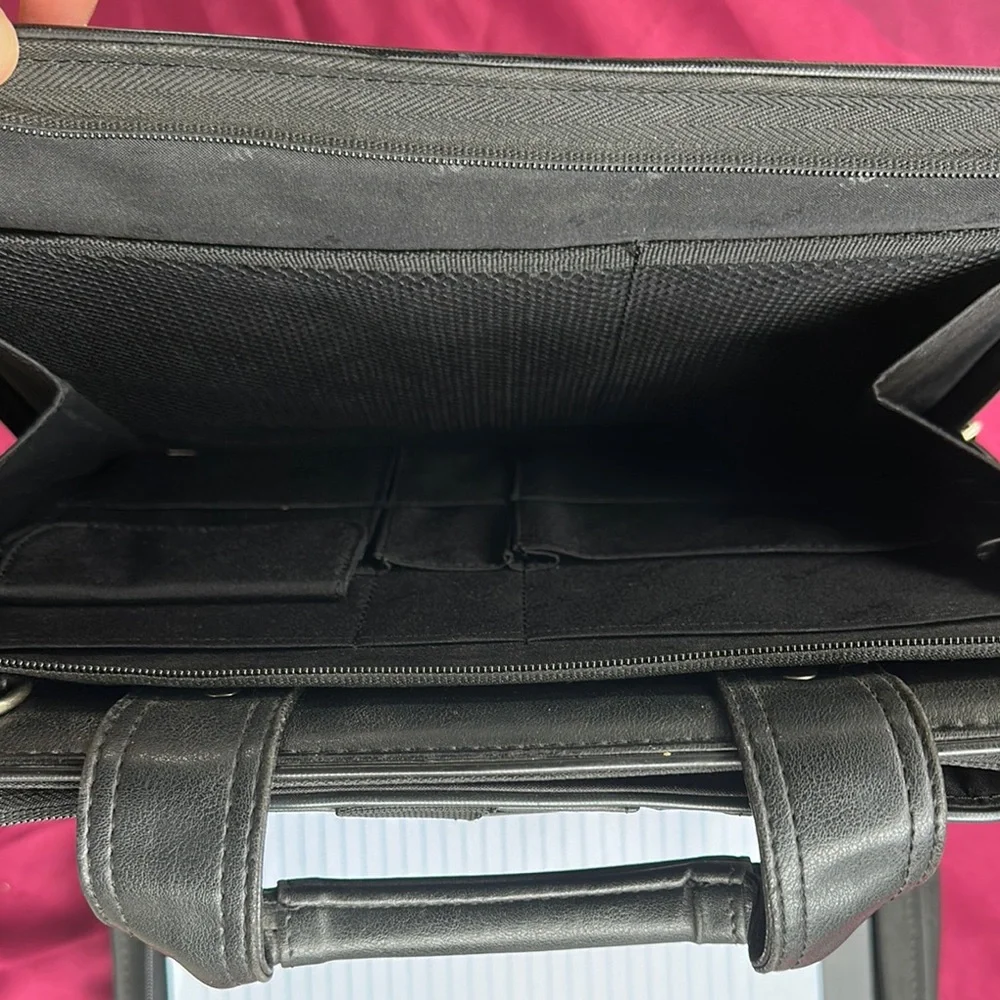 Black Leather Men's Briefcase - Picture 6 of 6